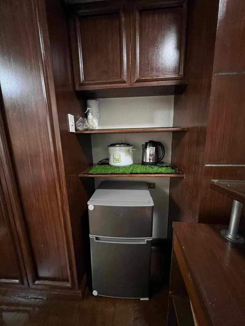 Millennium Plaza Hotel Makati City Zewnętrze zdjęcie